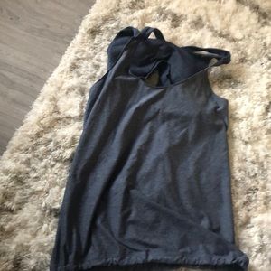 Under armour tank top with built in bra